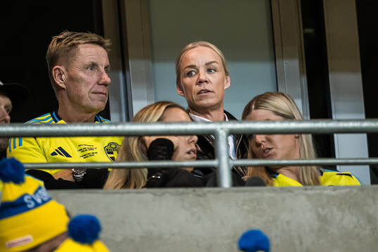 Caroline Seger with her father Mikael in the stads