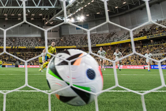 Filippa Angeldahl of Sweden celebrating the 1-0 goal
