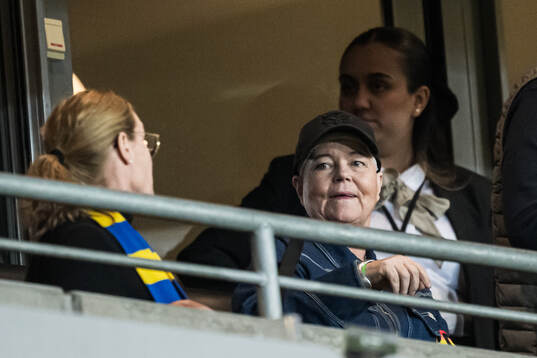 Marika Domanski Lyfors in the stands