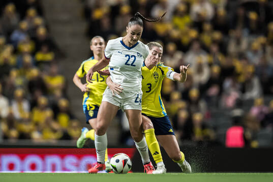 Nina Matejic of Serbia and Linda Sembrant of Sweden