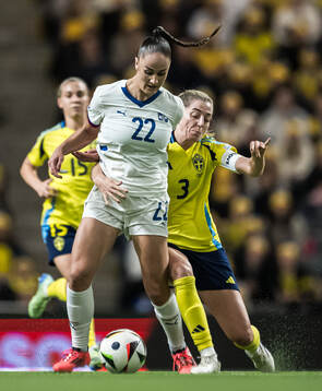 Nina Matejic of Serbia and Linda Sembrant of Sweden
