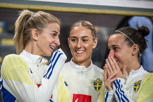 Sofia Jakobsson and Julia Zigiotti Olme of Sweden