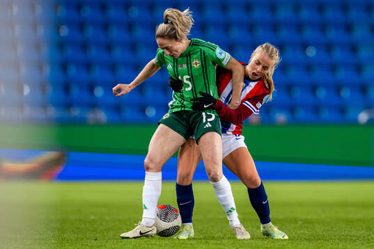 Rebecca Holloway of Northern Ireland and Emilie Woldvik of