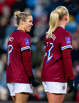 Celin Bizet Ildhusøy and Cathinka Tandberg of Norway