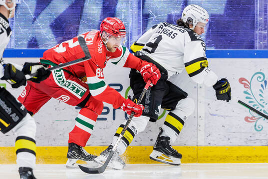 Moras Roope Laavainen och Västerås Gabriel Kangas