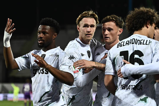 Emmanuel Ekong of Empoli celebrates