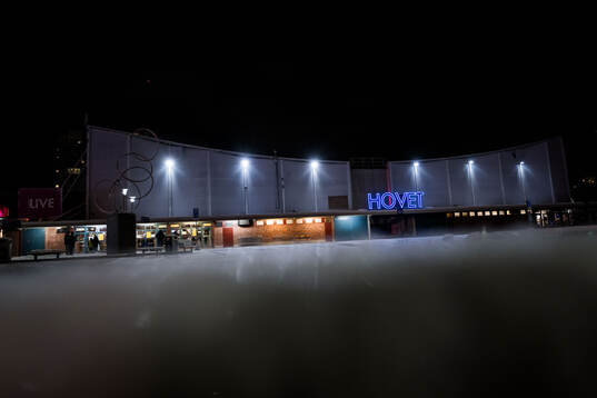 Exteriör av Hovet