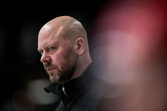 Och Almtunas tränare Daniel Karlunden