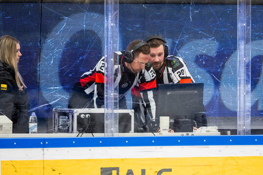 Domare Johan Magnusson och Domare Filip Granrud