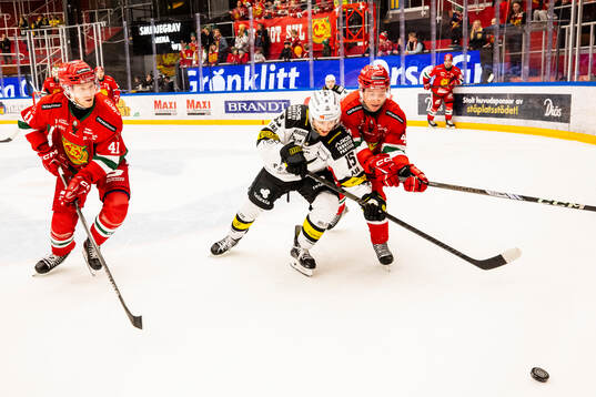 Moras Anton Ohlsson och Västerås Jacob Hayhurst och Moras
