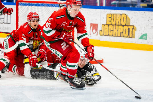 Moras Felix Johansson och Västerås Simon Zether