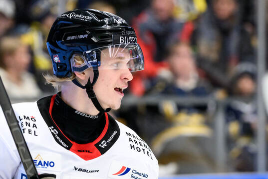 Malmö Redhawks Joona Ikonen jublar