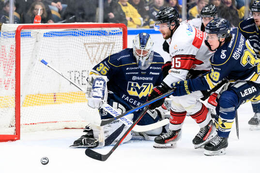 HV71s målvakt Olof Glifford och Malmö Redhawks Linus