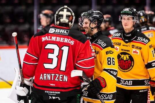 Örebros målvakt Jonas Arntzen och Luleås Mathias Bromé