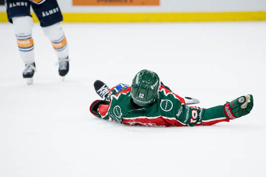 Frölundas Max Friberg med skada