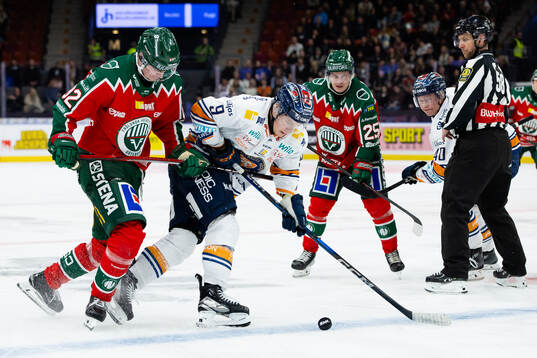 Frölundas Filip Cederqvist och Växjös Victor Stjernborg