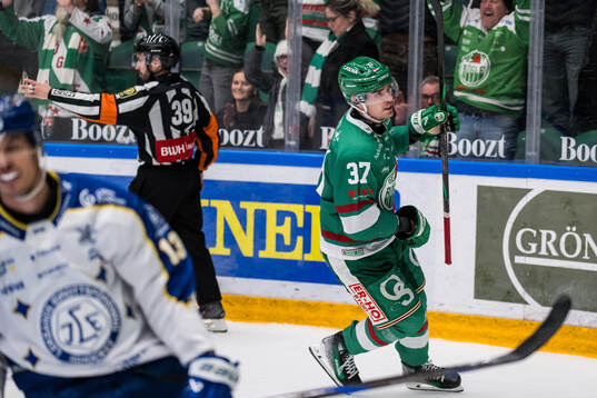 Rögles Albin Sundsvik jublar