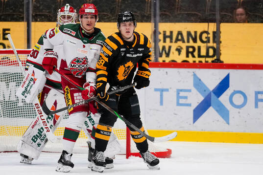 Modos Tobias Winberg och Skellefteås Michael