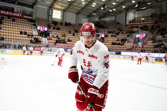 Timrås Filip Hållander