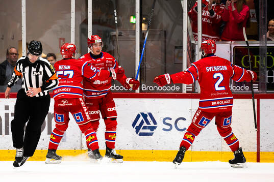 Timrås Oliver Kapanen jublar