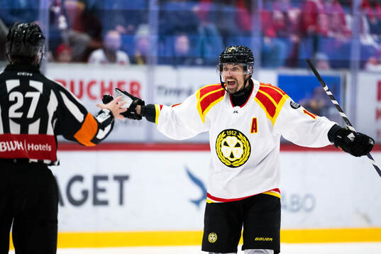 Brynäs Anton Rödin reagerar