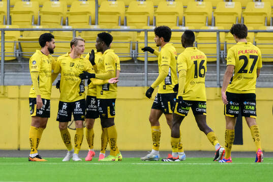 Elfsborgs Simon Hedlund jublar