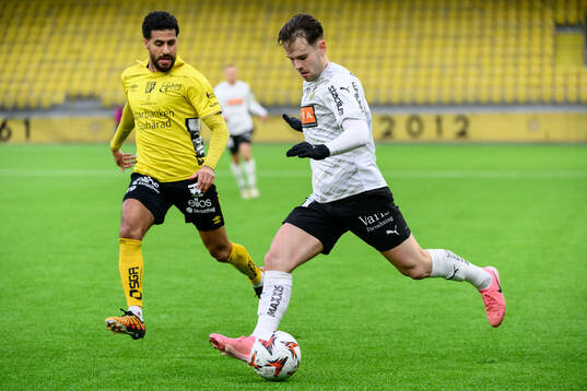 Elfsborgs Rami Kaib och Häckens Lars Olden Larsen