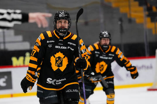 Skellefteås Laura Lerchova jublar