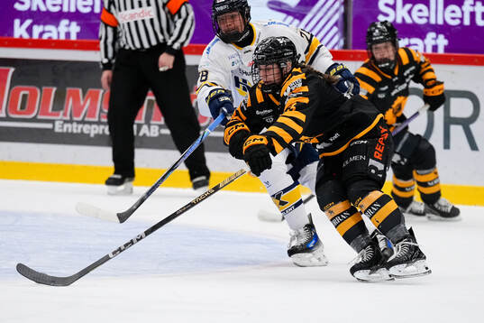 Skellefteås Isabella Pozzi jublar