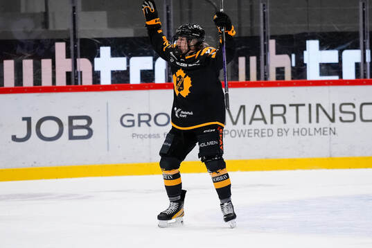 Skellefteås Laura Lerchova jublar