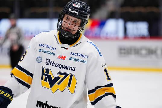 HV71s Klara Seroiszkova
