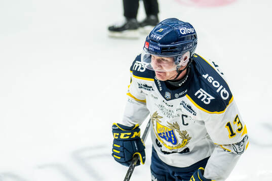 Södertäljes Henrik Eriksson jublar