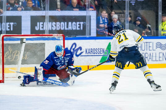 Oskarshamns målvakt Emil Kruse