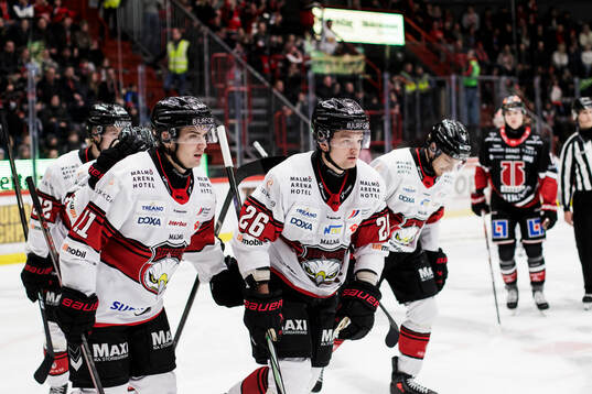 Malmö Redhawks Teemu Kivihalme jublar