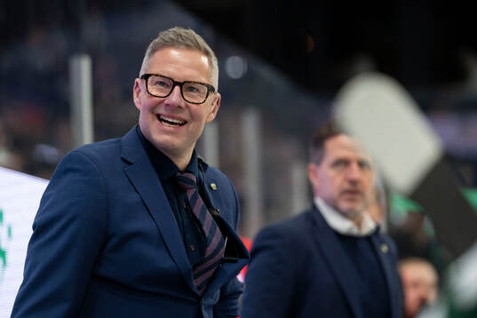 Färjestads assisterande tränare Johan Hedberg