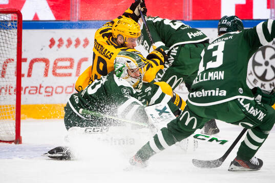 Färjestads målvakt Damian Clara