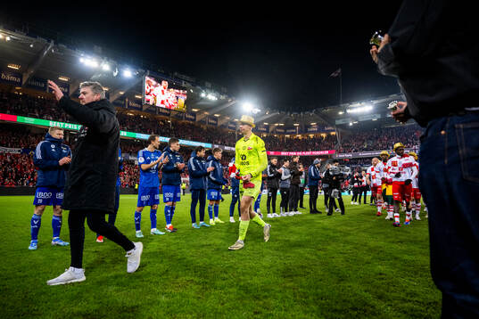 Andreas Hagen, head coach of Fredrikstad, and Jonathan
