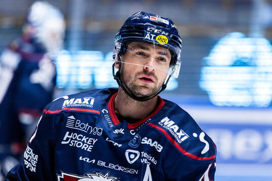 Linköpings Broc Little på uppvärmningen