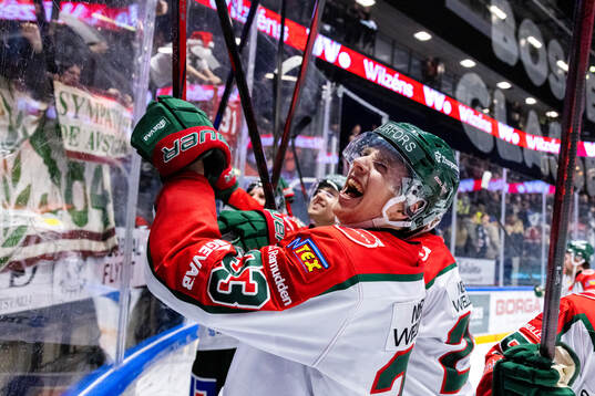 Frölundas Linus Högberg jublar