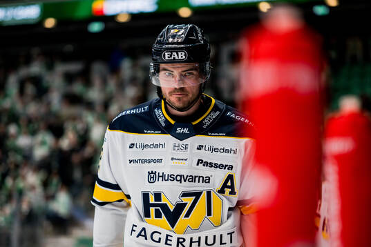 HV71s Oscar Engsund