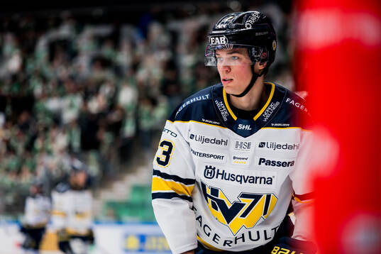 HV71s Måns Lindbäck