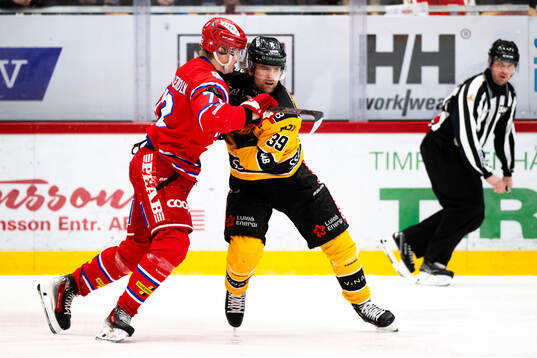 Timrås Erik Walli Walterholm och Luleås Pontus Själin