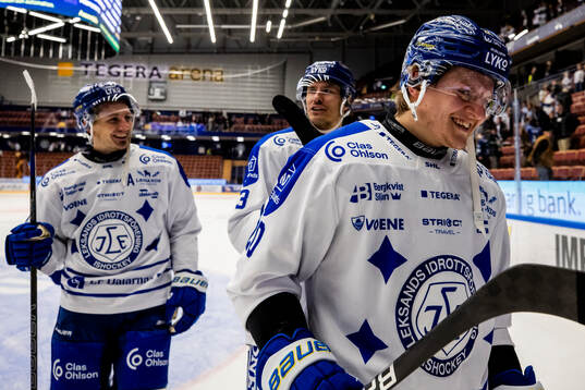 Leksands Axel Rindell  jublar