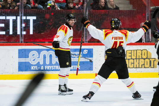 Brynäs Tyler Vesel jublar