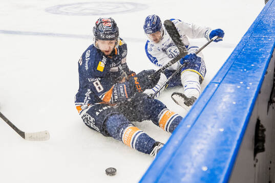 Växjös Zachary Giuttari och Leksands Andro Kaderli