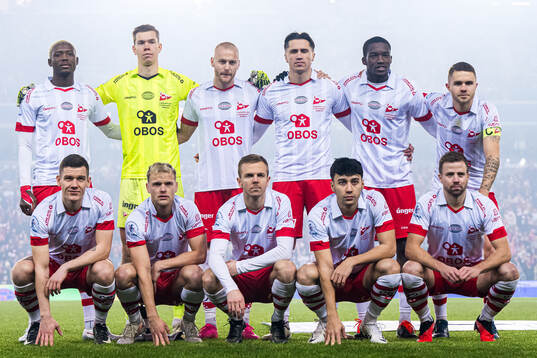 The starting eleven of Fredrikstad, from the top left;