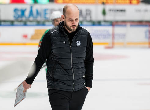 Rögles tränare Julius Falkenbäck Bergkvist