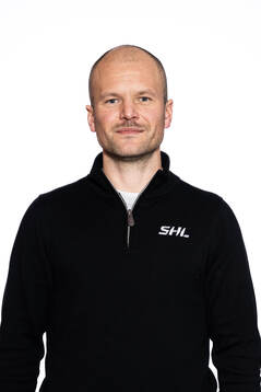Bläddra bland fler bilder av Ishockey, SHL, Domarporträtt