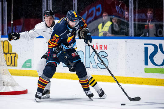 AIKs Gustav Sjöqvist och Djurgårdens Daniel Brodin