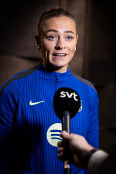 Fridolina Rolfö of FC Barcelona gives an interview